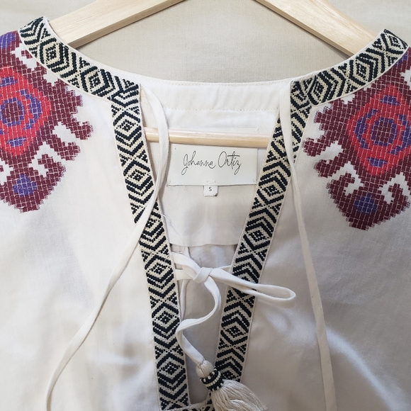 Johanna Ortiz Cotton Southwestern Embroidered White and Red Women's Top Small - Picture 3 of 7
